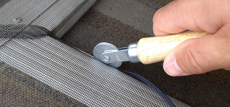 metal screen door repair in Vandenberg Village